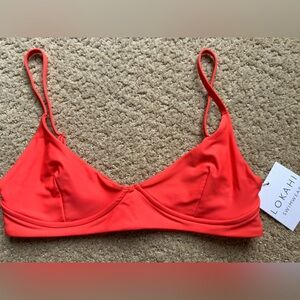 NWT Lokahi Chloe bikini top in Sunset